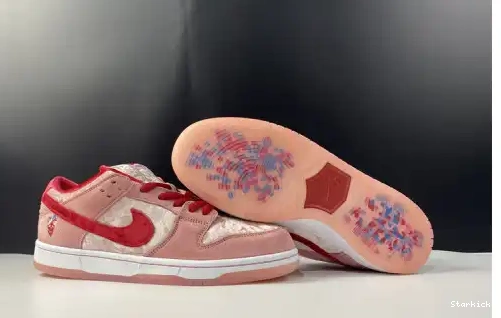 StrangeLove  Low Dunk Nike CT2552-800 Skateboards SB 0615